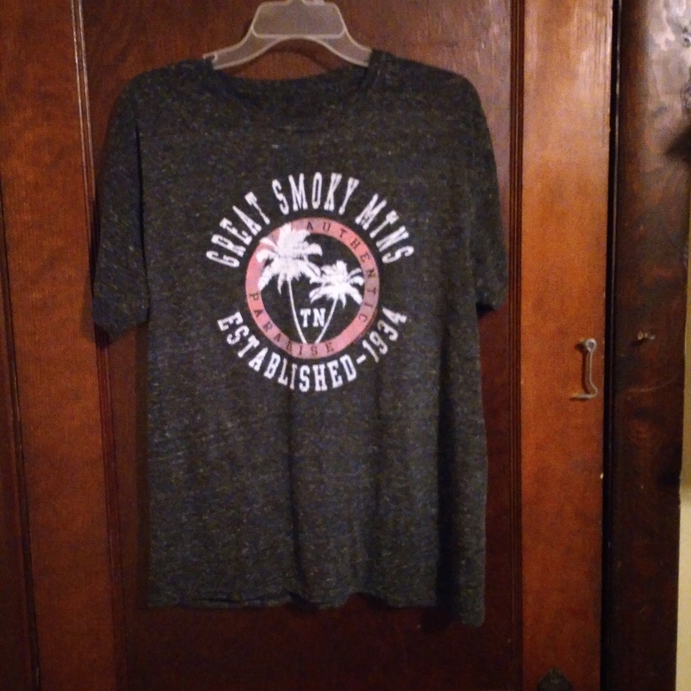 Women's t shirt